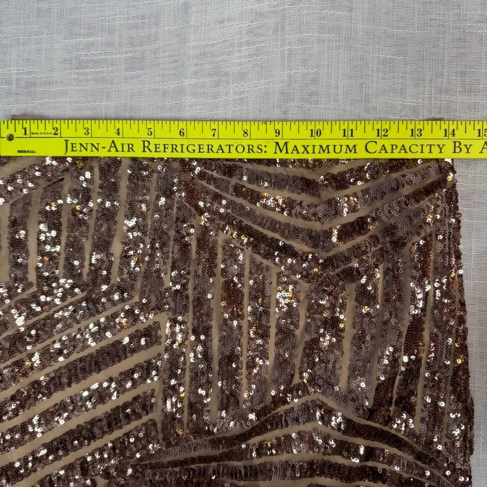 Forever 21 Women L Rose Gold‎ Sequin Mini Skirt Party Clubwear Bodycon Geometric